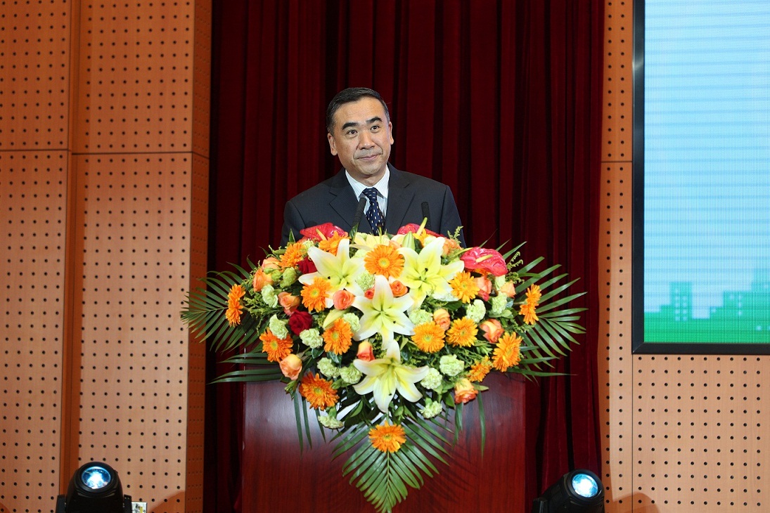 李斌讲话.JPG