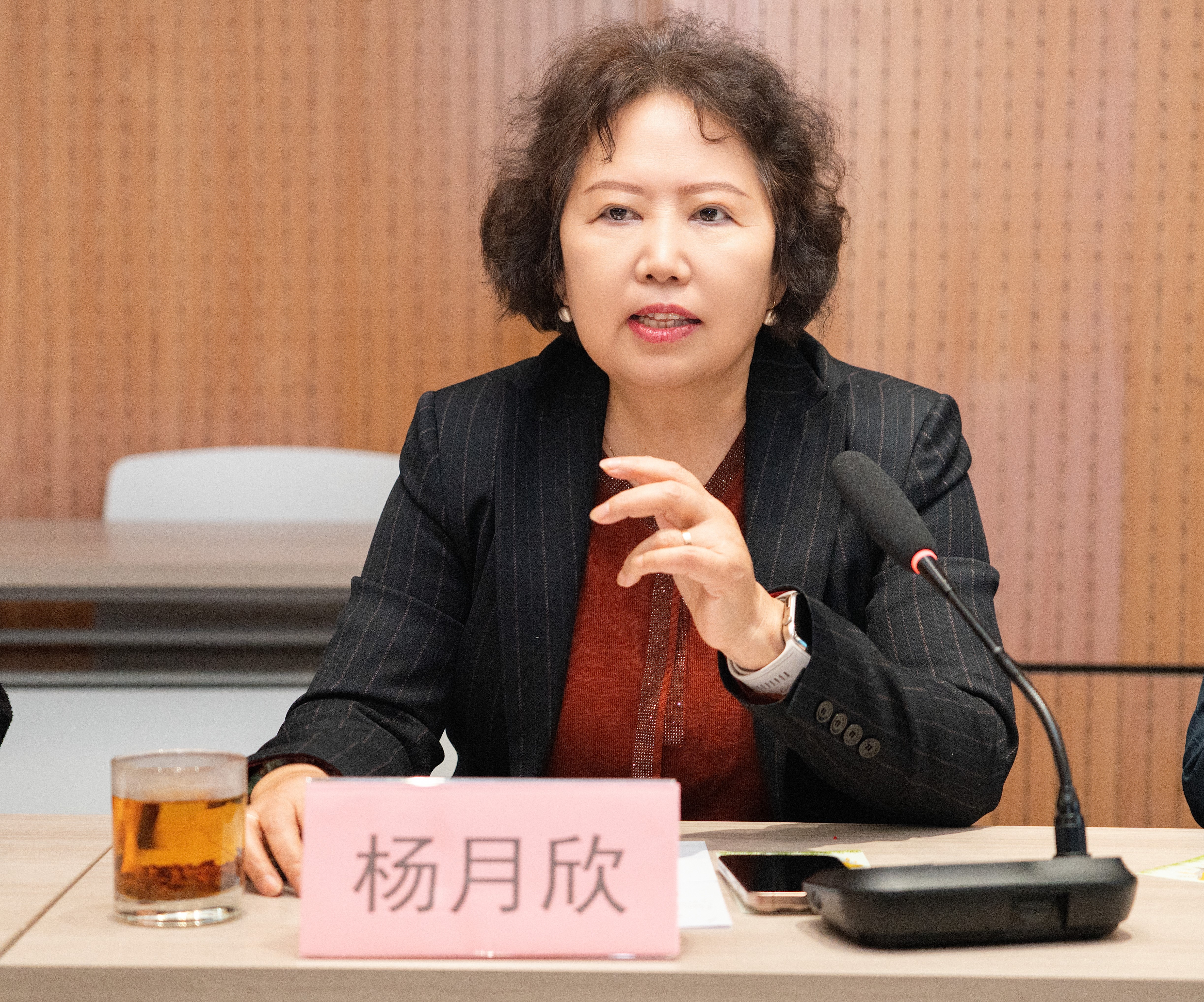 2.中国营养学会理事长  杨月欣.jpg