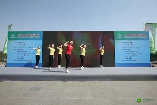 11.415.jpg 11.415.jpg