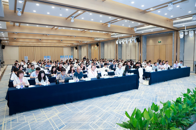 中国营养学会营养与保健食品分会第18届学术会议成功举办